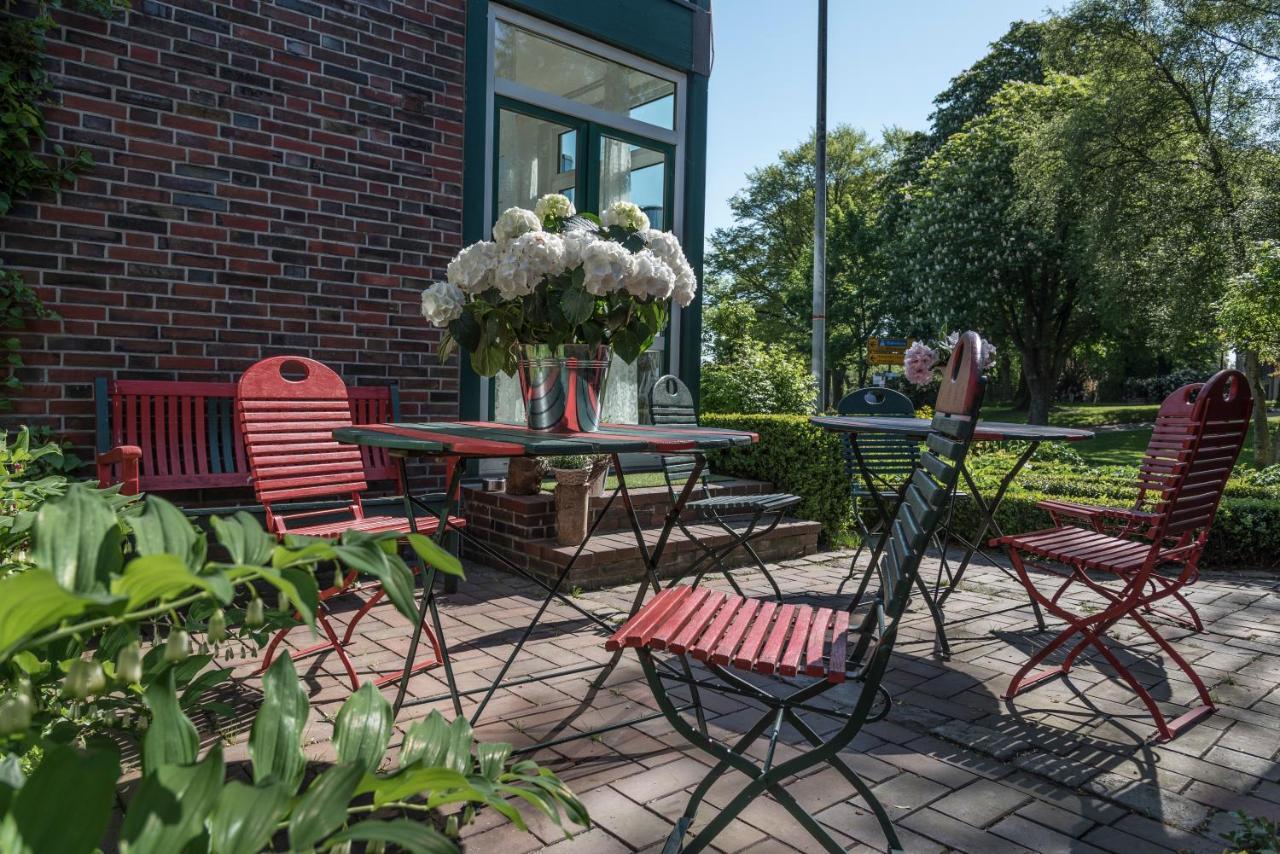 Hotel Am Elisabethufer Jever Extérieur photo